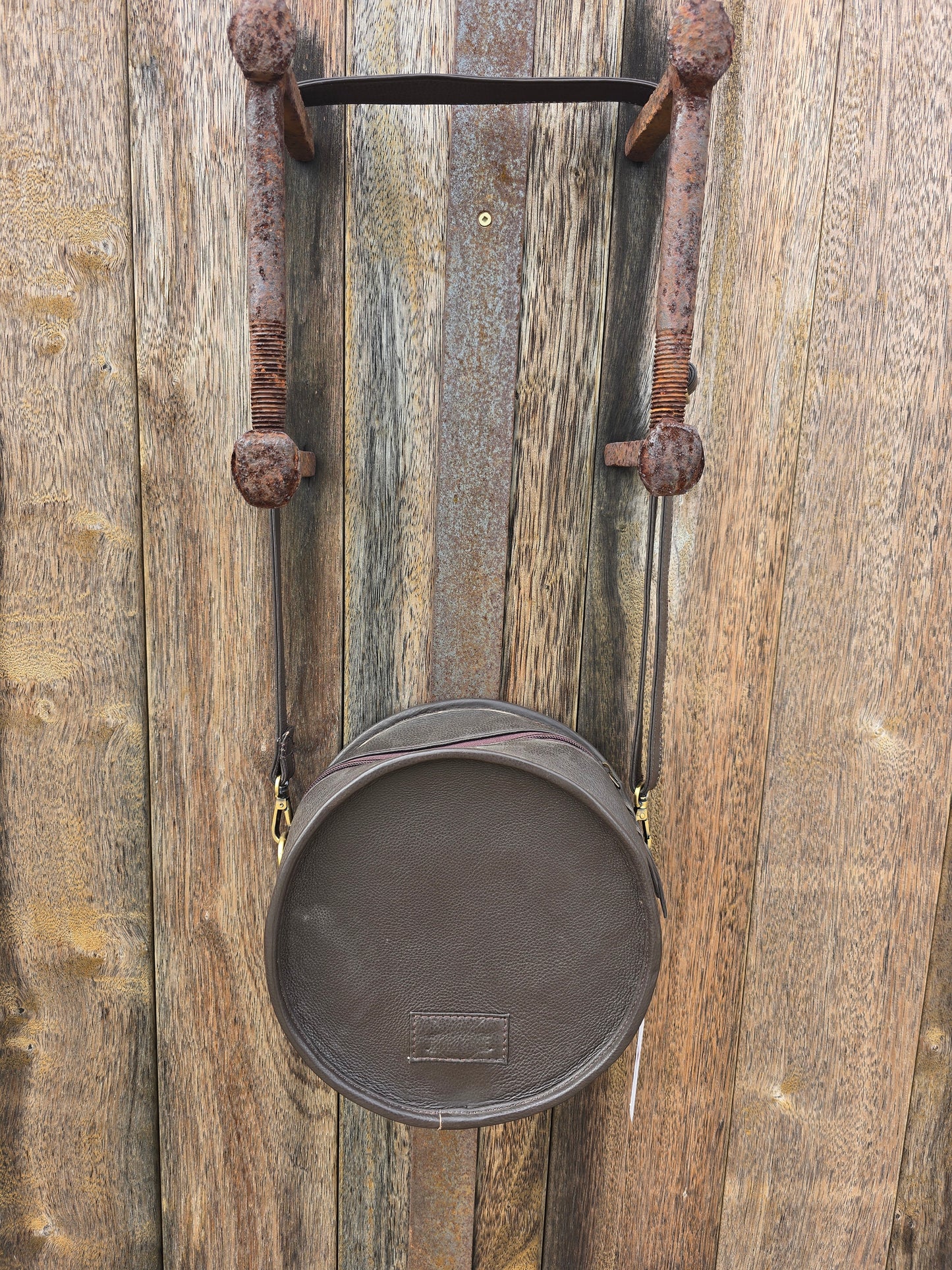 Round cross body bag