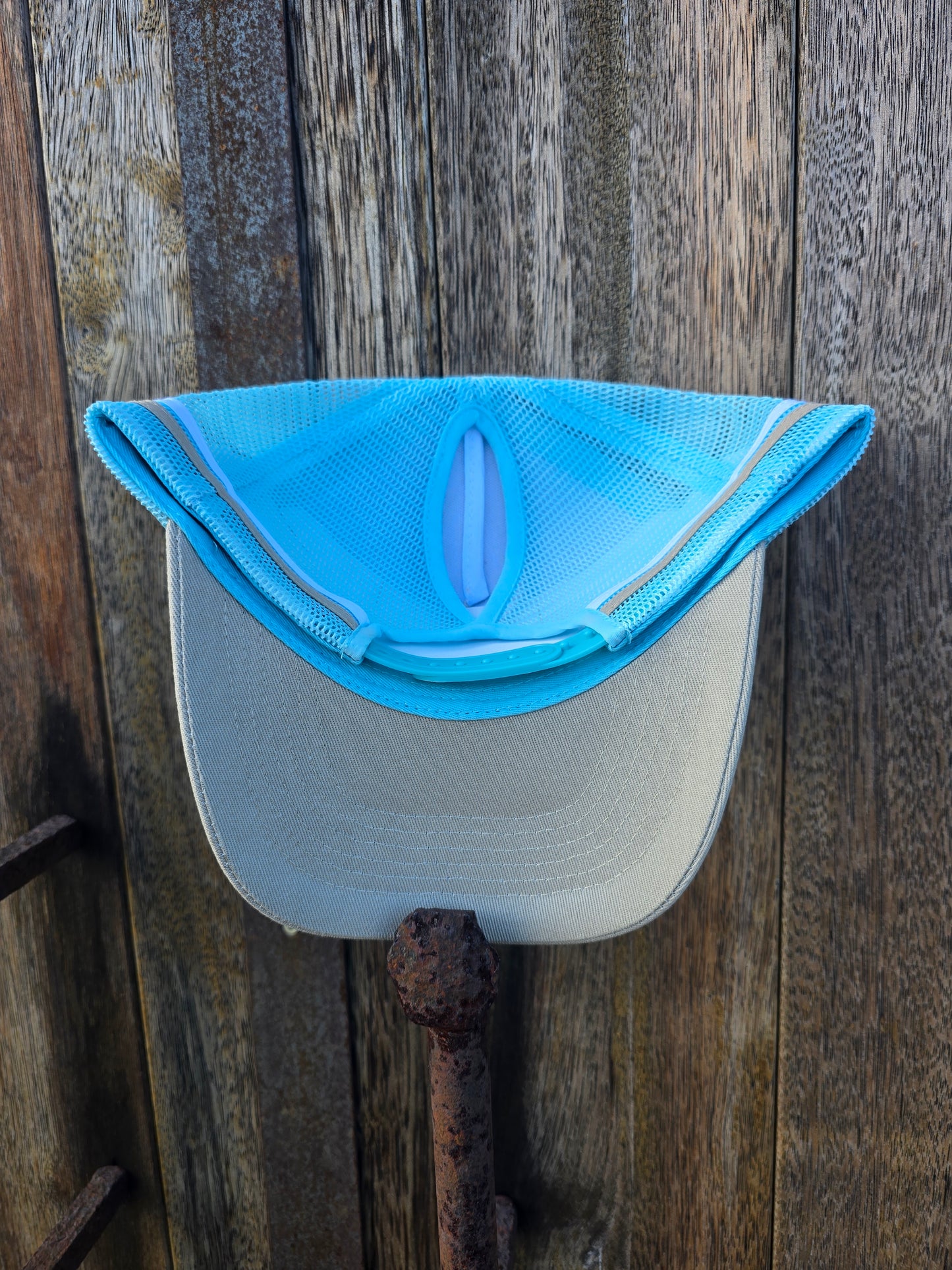 Stone on light blue (ponytail cap)