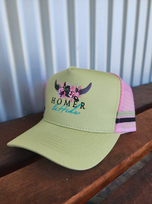 Green on pink (embroiderd)