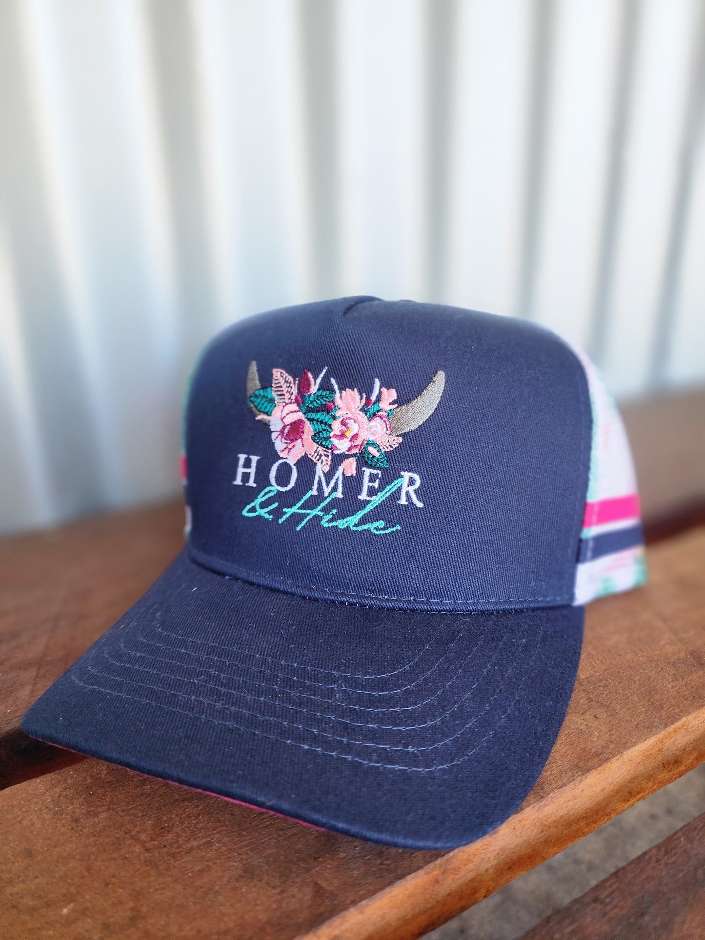 Navy ,cactus back pony cap (embroided)