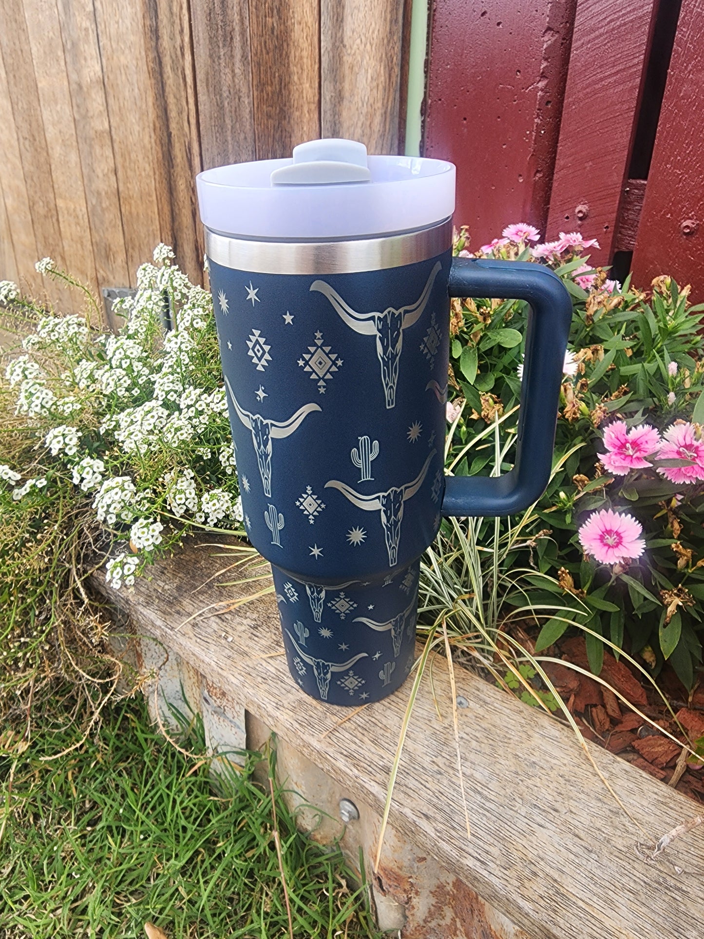 40oz cow skull cactus Travel mug- Navy blue