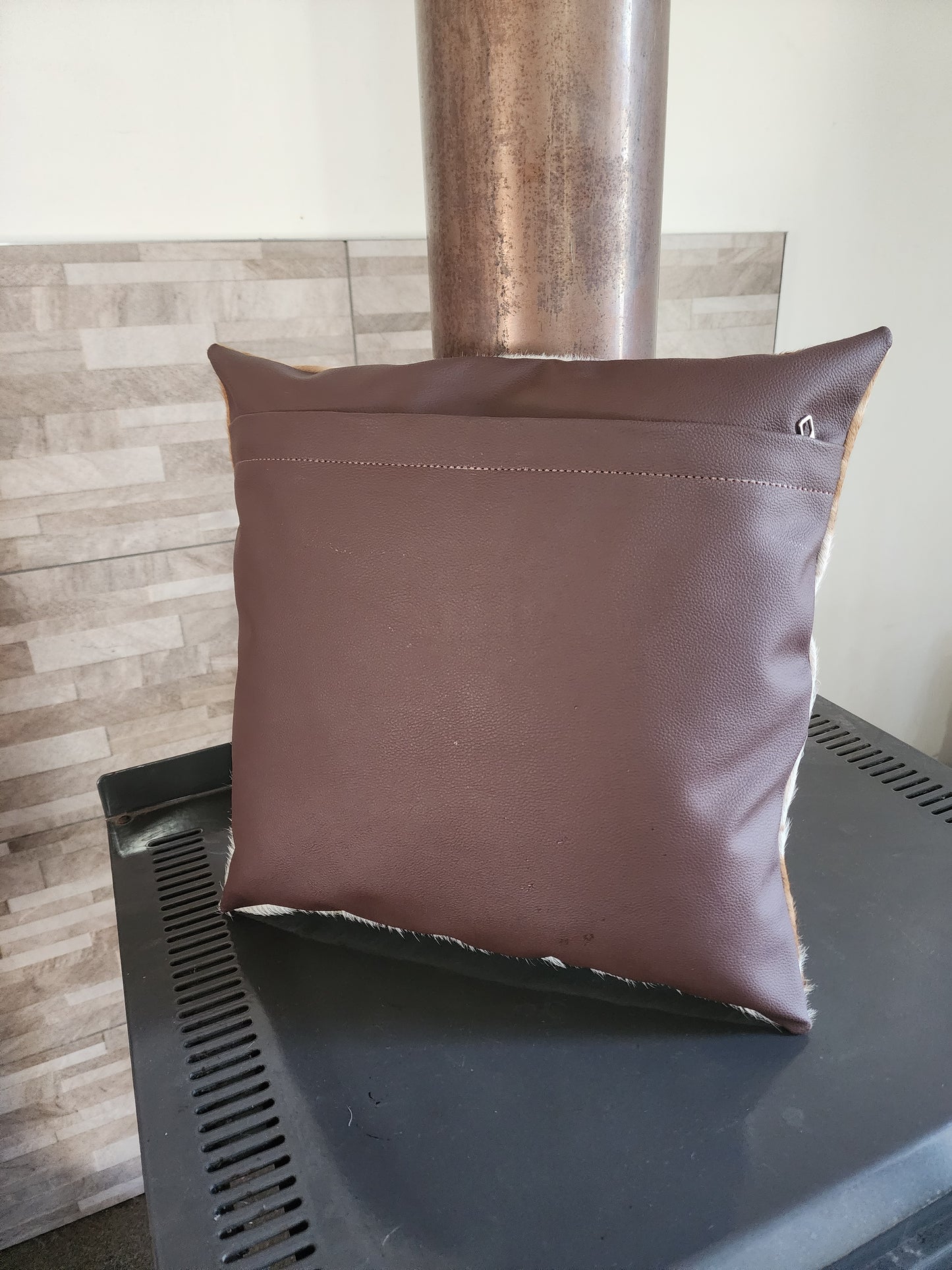 Cowhide cushion - Brown patch work