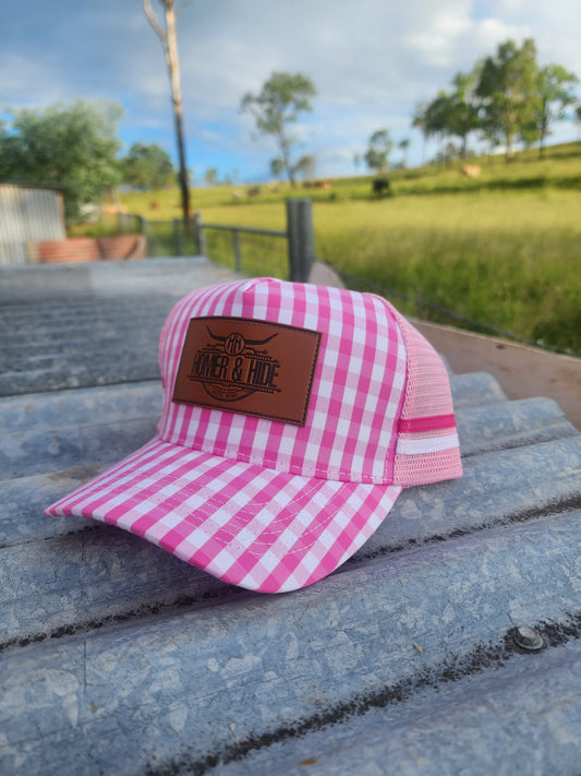 Pink gingham pony cap (patch)