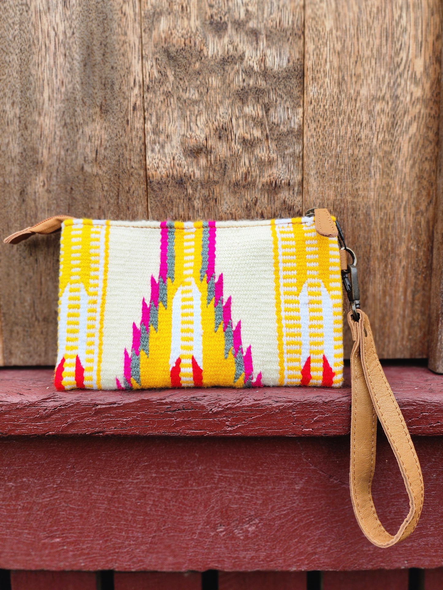 Tooled Saddle blanket clutch - Yellow/ white