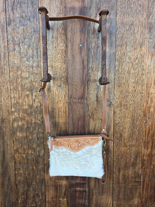 Tooled clutch bag - Tan #05